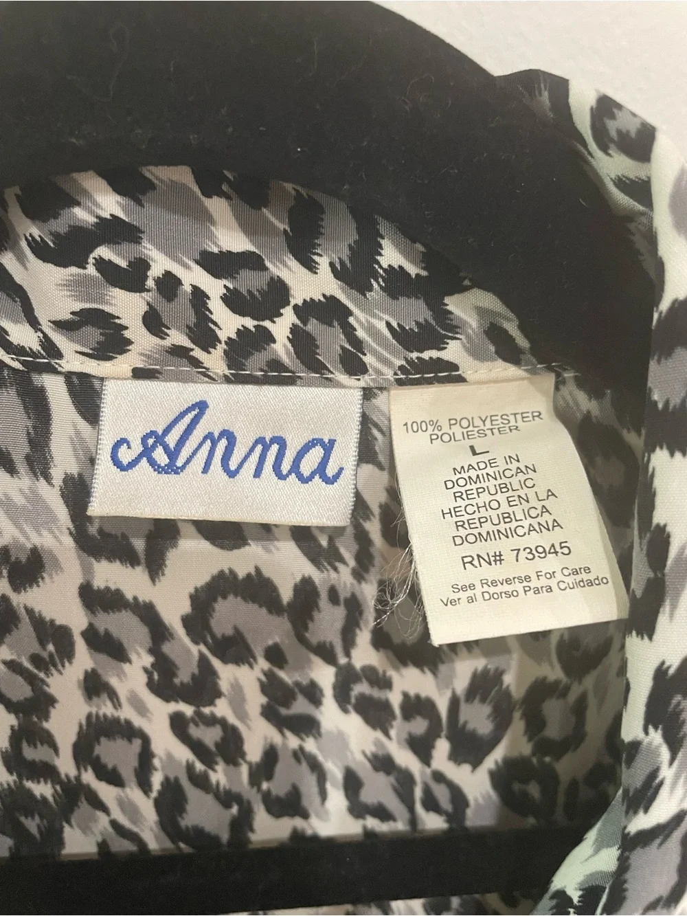 Anna leopard print shirt sleeve shirt size large Women’s Blouse Short Sleeve
